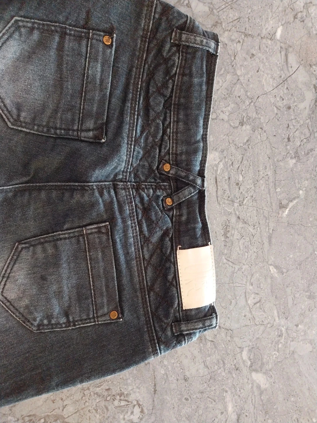 Jeans T.8 ans – photo 9